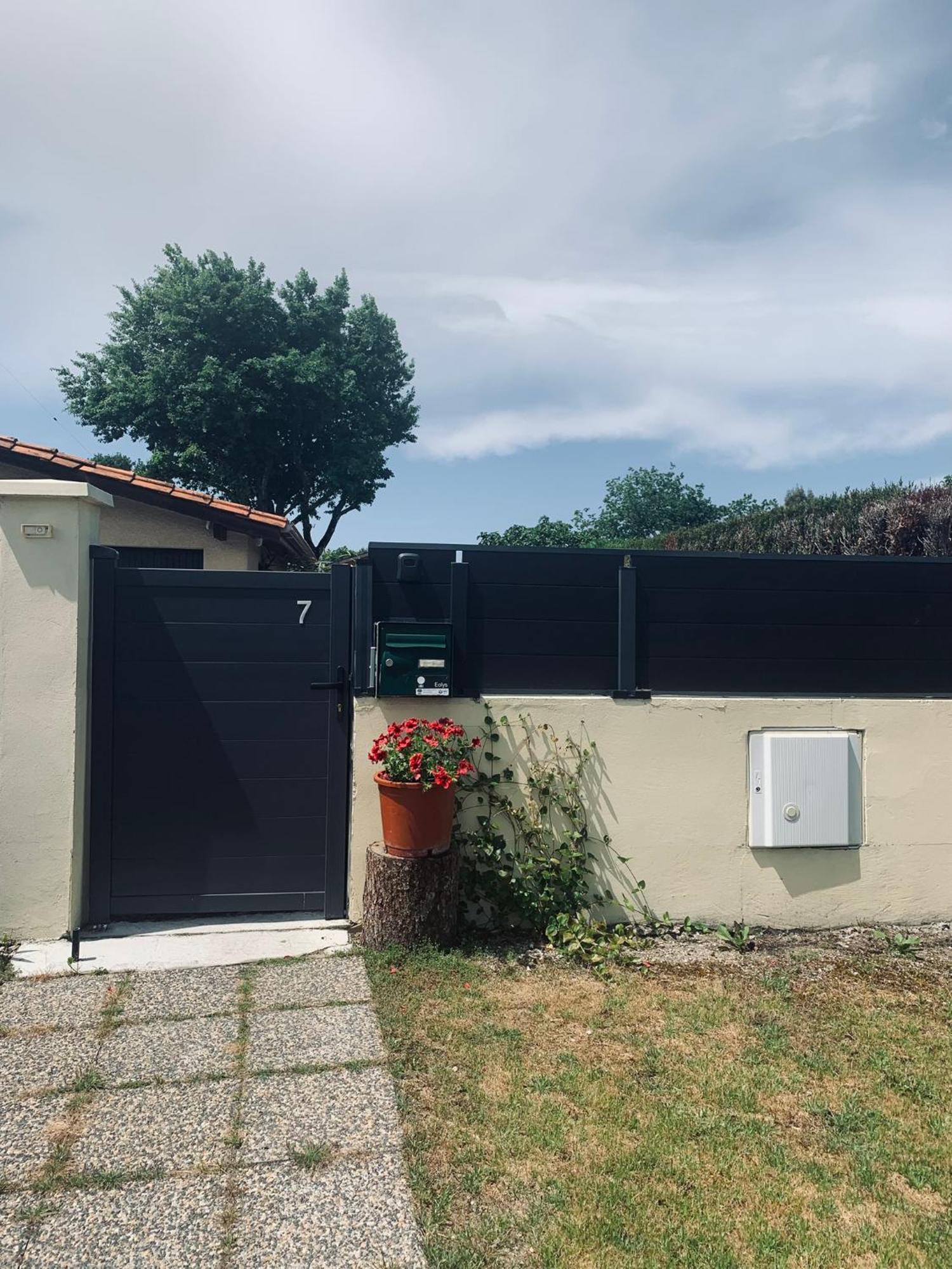 Les Petits Chalets De Kzo La Teste-de-Buch Exteriör bild